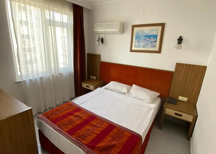 Apartahotel Kleopatra Carmen *