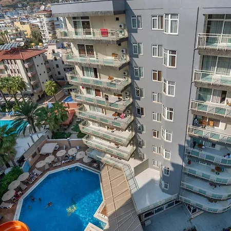 Kleopatra Carmen Apartmanhotel
