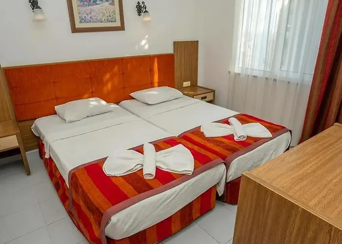 Kleopatra Carmen * 阿拉尼亚