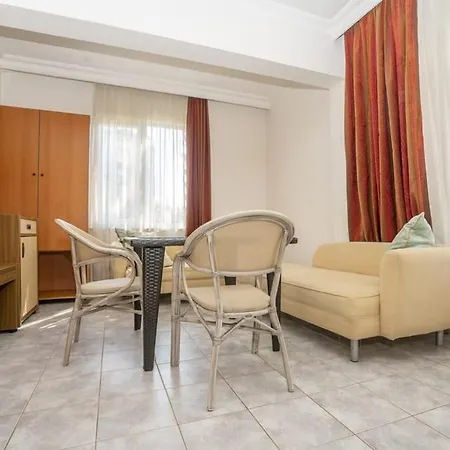 Kleopatra Carmen Lägenhetshotell Alanya